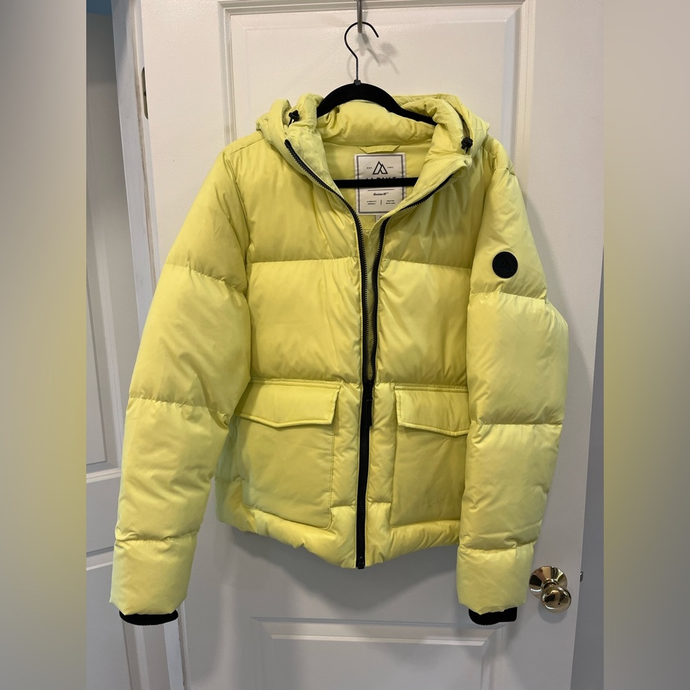 Alpine Design Women's Dream Puff Down Jacket